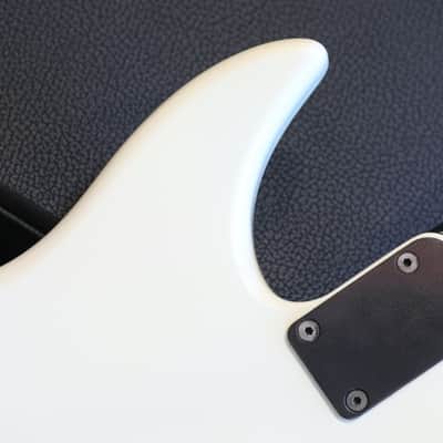 Steinberger Bass XM2 USA Electric Bass White + HSC image 13