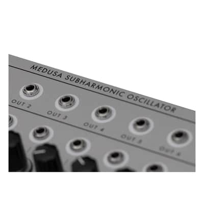 Random Source Serge Medusa Eurorack Subharmonic Oscillator Module image 3