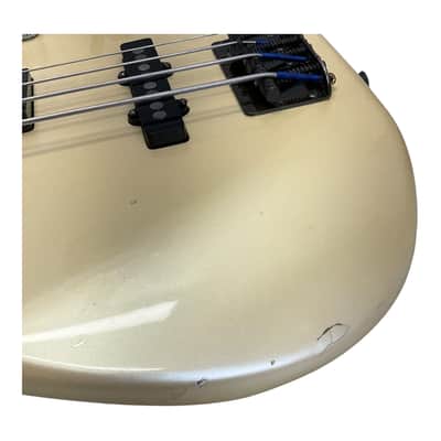 Used Fender Jazz Bass Special Fretless Bass Guitar Yellow 4-String image 9
