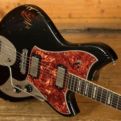 Novo Custom Series Serus J | Bull Black over '64 3-Tone Sunburst image 4