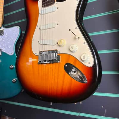 Fender Strat Plus 3-Color Sunburst 1991 Electric Guitar image 5