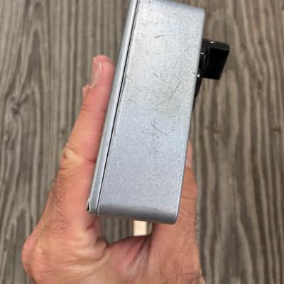 JHS Klon Replica 2008 - 2012 - Silver grey electric guitar pedal image 8