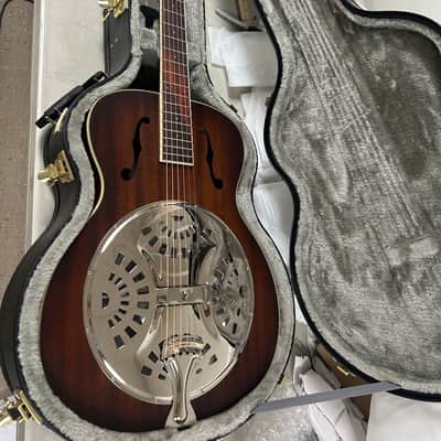 Fender Paramount PR-180E Resonator w/Electronics - Aged Cognac Burst Bild 6