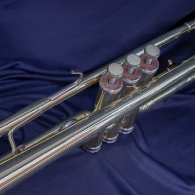 Trompeta Conn Director 18B USA image 7