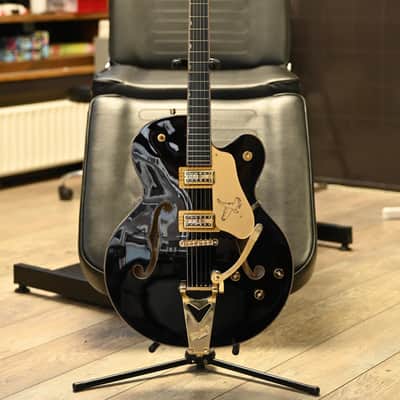 Gretsch Synchromatic Falcon Hollow Body Single-Cut with Bigsby - Black image 14