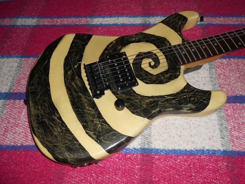Kramer Striker Baretta 1980's Black & White Spiral image 1