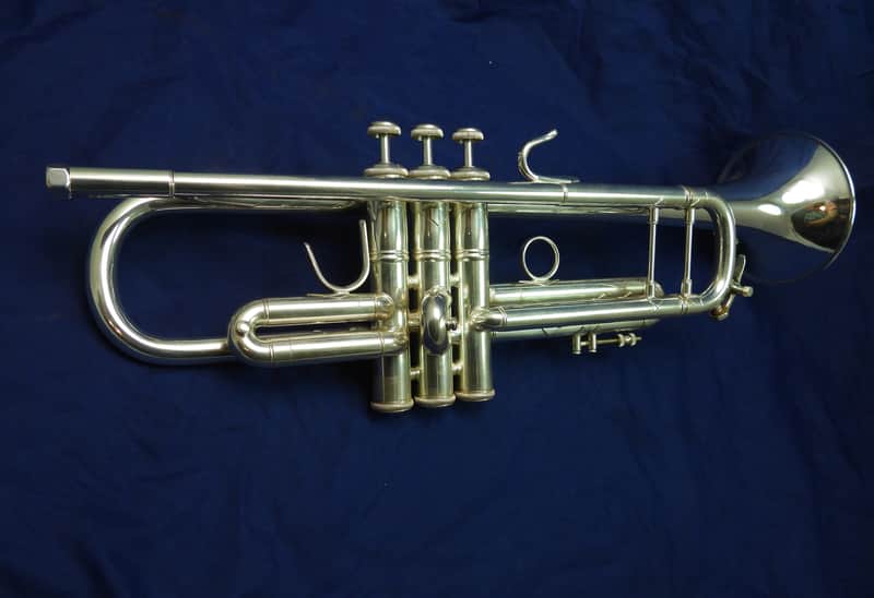 Bach 180S37 Stradivarius Series Bb Trumpet 2022 - Silver-Plated image 1