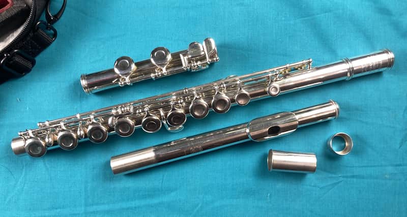 Wm S Haynes-Commercial Model Flute-Made 1943-Overhauled-Original Case and Extras image 1