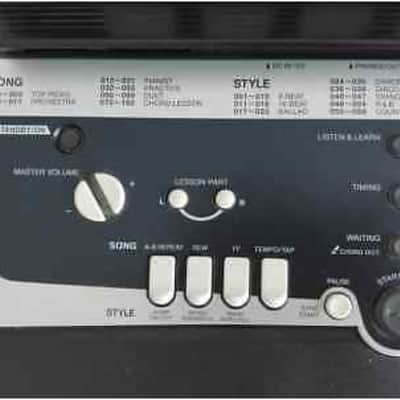 Yamaha YPT-210 61-key Keyboard image 2