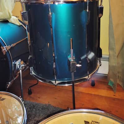 Tama Rockstar DX 6-Piece Drum Set in Ocean Blue. image 8