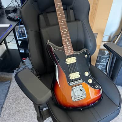 Fender Standard jazzmaster HH 2018 - Sunburst image 1
