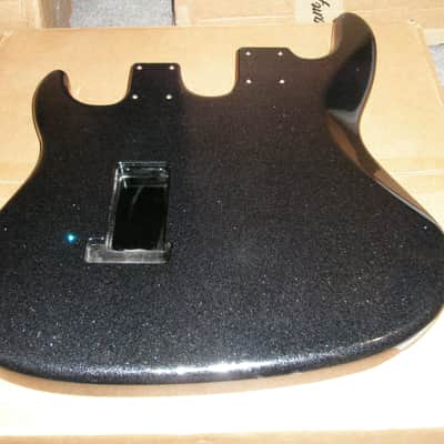 Warmoth Double Neck S/P-Style Guitar/Bass Body 2023 - Cerberus Flake image 4