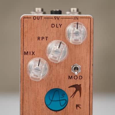 Anasounds Utopia mk1 Analog Delay Effects Pedal w/ Wood Top & Box #59296 image 5