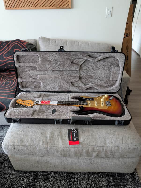 Fender American Ultra II Stratocaster with Ebony Fretboard 2024 - Present - Ultraburst image 1