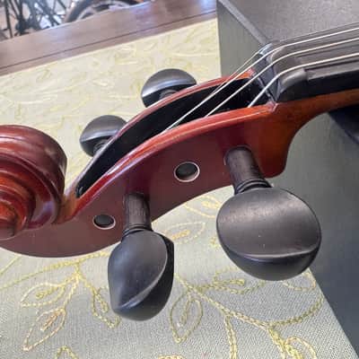 Knilling KVN1044 4/4 Violin.(Case)(Bow) image 7