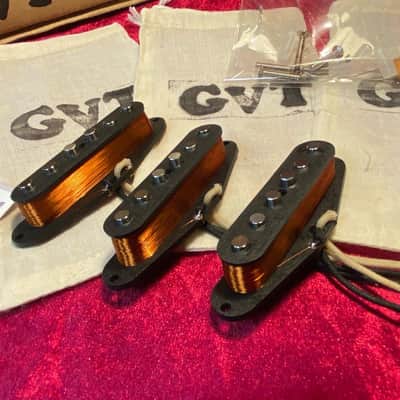 “General Vintage 1964 for Stratocaster® Pickups – Hand-Wound Scatter Wound – Pre-CBS Handmade Set” image 2