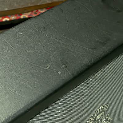 Randall LBX412CLBA Stereo 4x12 Guitar Cabinet – Unloaded and Ready for Your Dream Speakers! image 4