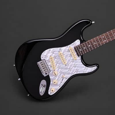 Dhatarattha DST SSS Black – Roasted Maple Neck, Stainless Steel Frets image 1