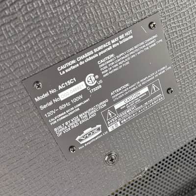Vox AC15C1 Custom 2-Channel 15-Watt 1x12" Guitar Combo 2010 - Present - Black image 10
