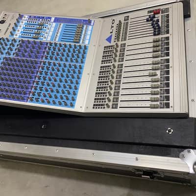 Alto Typhoon 1600 16-Channel Professional Analog Mixing Console + Flight Case – NOS image 6