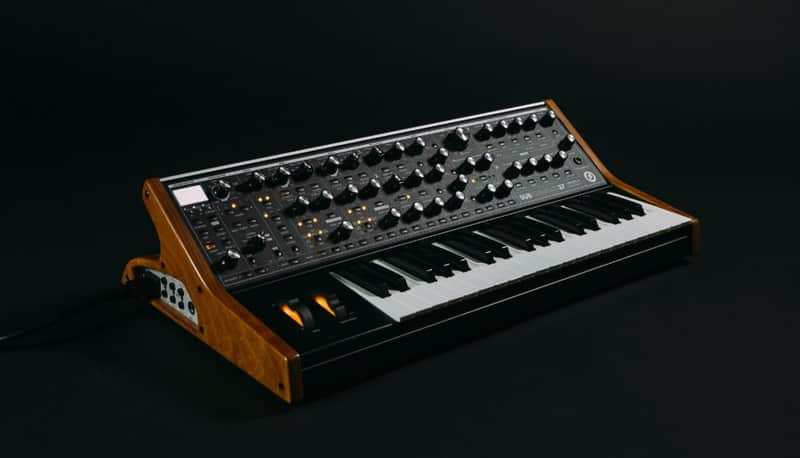 Moog Subsequent 37 Analogue Paraphonic Synthesizer