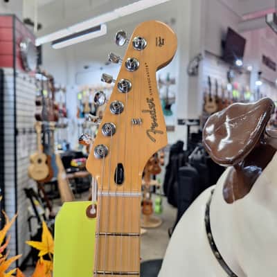 Fender Player II Stratocaster HSS 2025- Black image 5