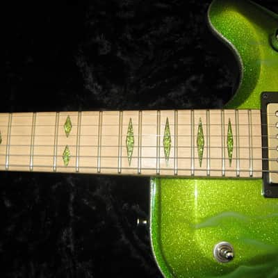 GMP Roxie 2010 - Super Sparkle Green - Ghost Skull image 6