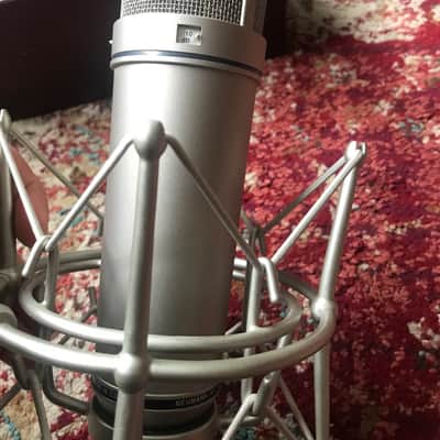 Neumann U87 AI Condenser Microphone Studio Set Nickel image 6