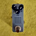 JHS Tidewater Tremolo V2 2020 - Present - Blue