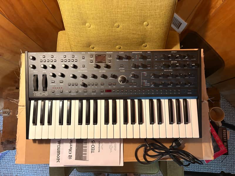 Oberheim TEO-5 44-Key 5-Voice Synthesizer 2024 - Present - Black image 1