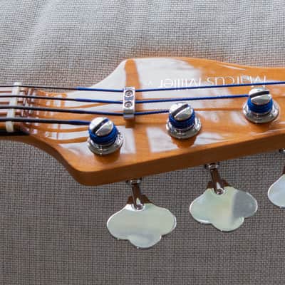 Sire v5  LEFT-HANDED 2nd gen. bass  Alder/ Roasted Maple 4-string image 5