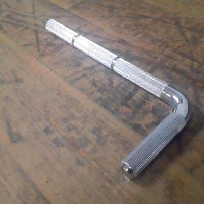 Ludwig Vintage L Rod Mount - (*Very Clean*) image 2