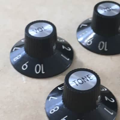4 Vintage Genuine Fender Telecaster Custom Knobs Aged Relic Knob Guitar Tele Set image 3