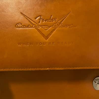 Fender Custom Shop 2008 Leather Briefcase/Satchel VERY RARE image 14