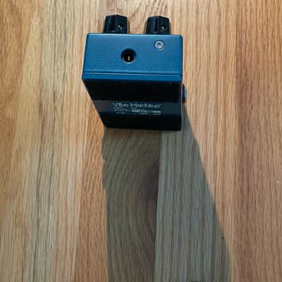 DryBell Vibe Machine V3 - 2024 - with F-1L3 switch! image 4