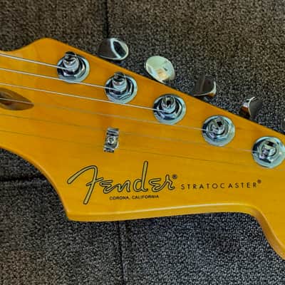 Fender American Professional Classic Stratocaster w/Deluxe Fender Gig Bag, COA, & Case Candy - 2025 Model in Faded Lake Placid Blue image 9