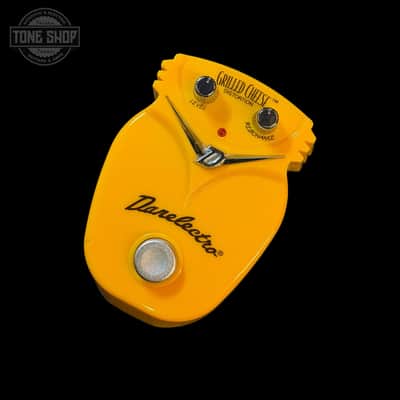 Danelectro Grilled Cheese Resonant Filter Distortion DJ-10 Food