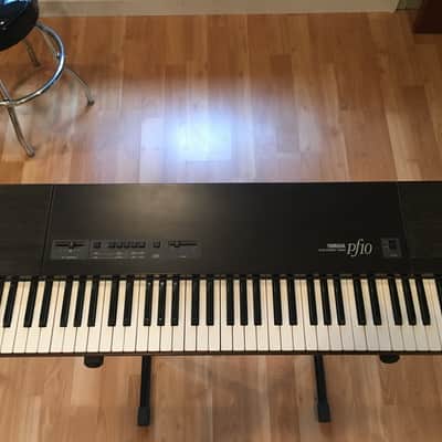 Yamaha PF10 76-key Electronic Piano image 2