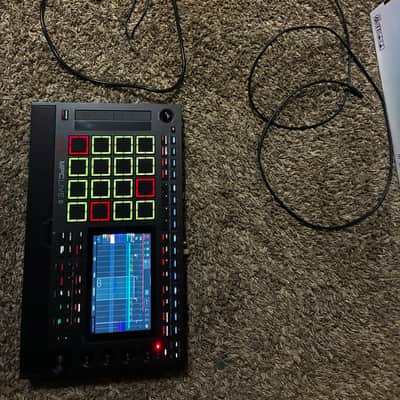 Akai MPC Live III Standalone Sampler / Sequencer 2025 - Present - Black image 10