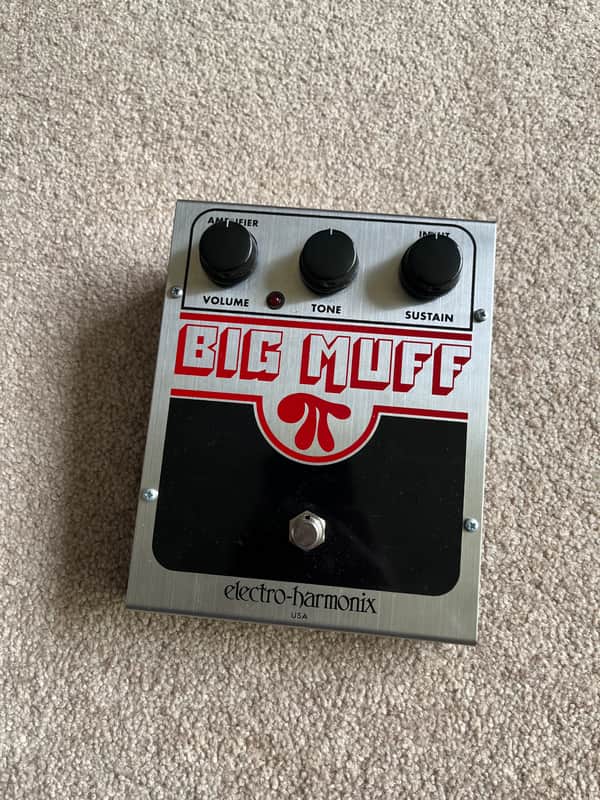 Electro-Harmonix Big Muff Pi 2000 - Present - Silver / Black / Red