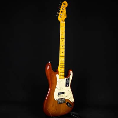 Fender  American Professional II HSS Stratocaster  Sienna Sunburst Maple Fingerboard 2022 (US22108129) image 11
