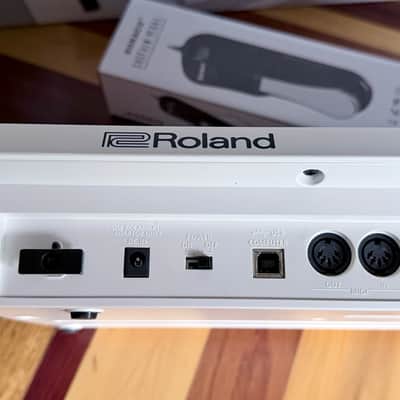 Roland JD-Xi 37-Key Analog/Digital Crossover Synthesizer 2015 - Present - White image 5