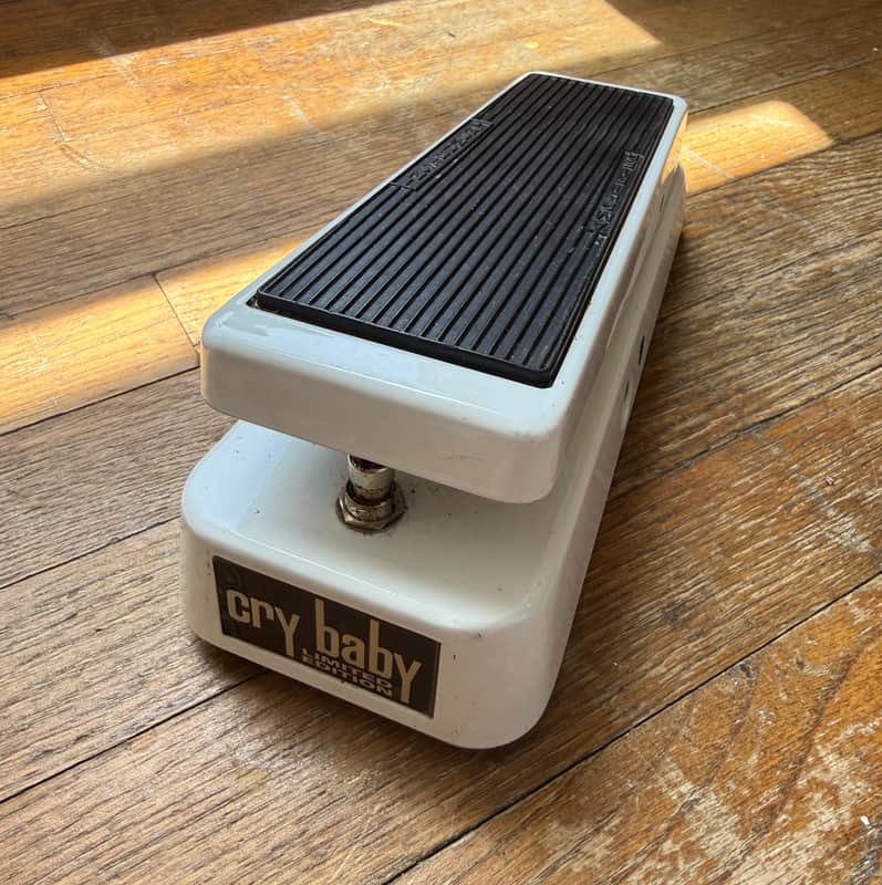 Dunlop GCB95W Limited Edition Cry Baby Wah 2012 - White Pearl image 1