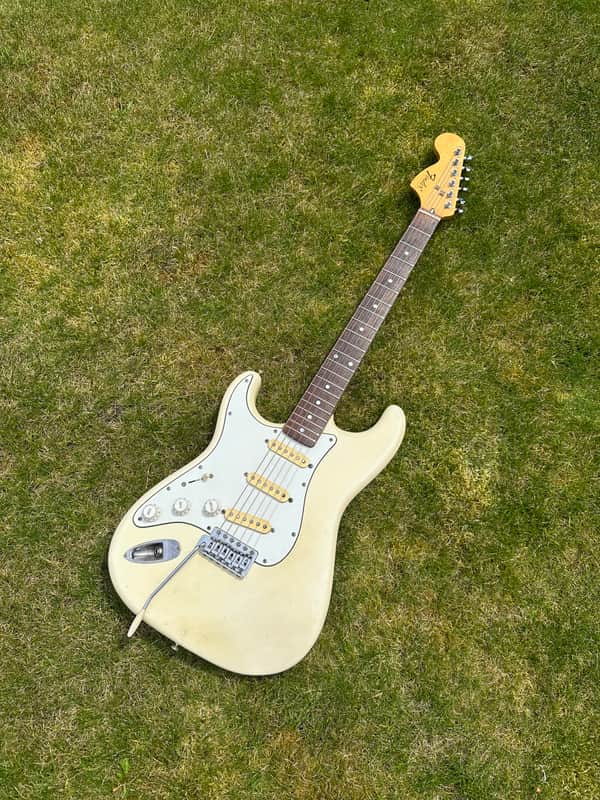 ‘85 Fender MIJ Strat Jimi Hendrix Left-Hand Conversion Olympic White Rosewood