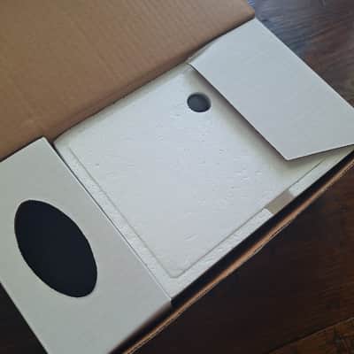Shure SM7B Microphone w/Original box 2 Windscreens image 12