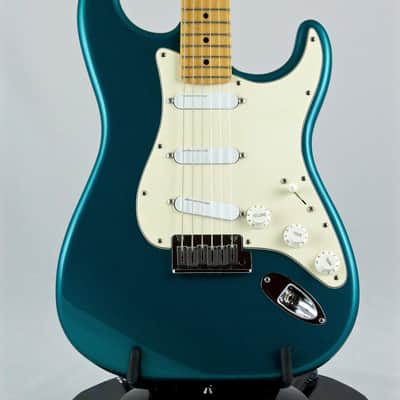 RARE 2001 FENDER AMERICAN SERIES STRATOCASTER AQUA MARINE METALLIC ONLY MADE 1YR image 2