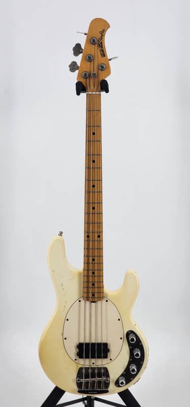 Ernie Ball Music Man StingRay 4 H 1991 - 1998 | Reverb