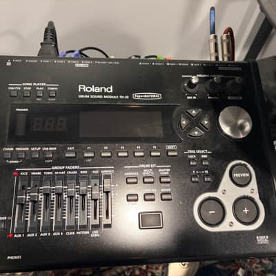Roland TD-30 V-Drums Electronic Drum Set with MDS Rack, Cymbals, & Full Hardware Package image 2