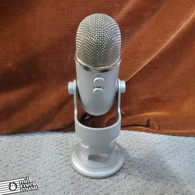 Blue Yeti USB Microphone Used image 2