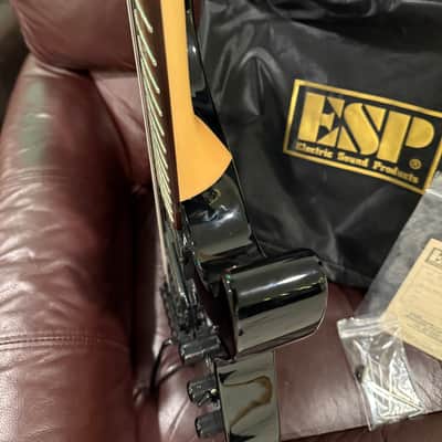 ESP KH-2 NTB Kirk Hammett Signature - Black image 8